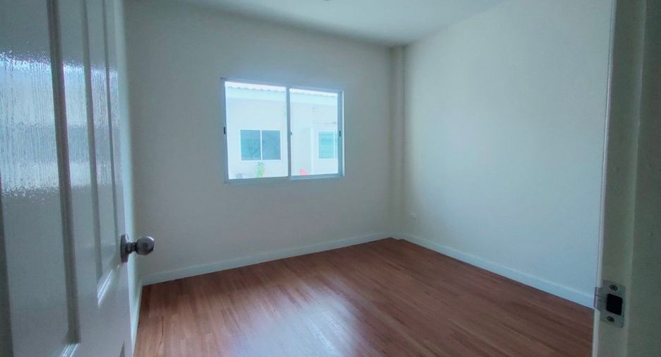 For sale スタジオ townhouse in Saphan Sung, Bangkok
