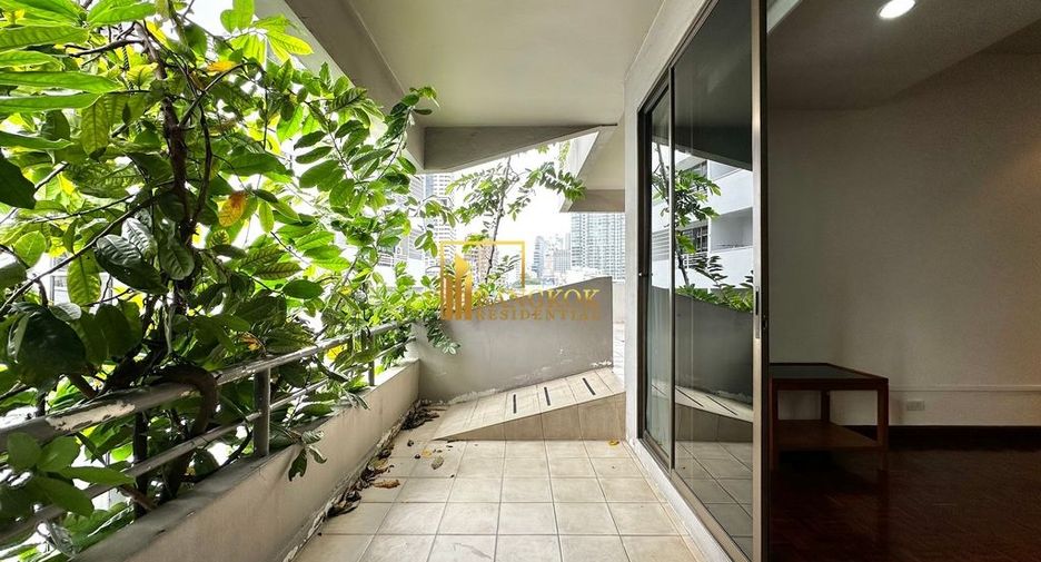 Apartamento en alquiler de 3 habitaciones en Khlong Toei, Bangkok