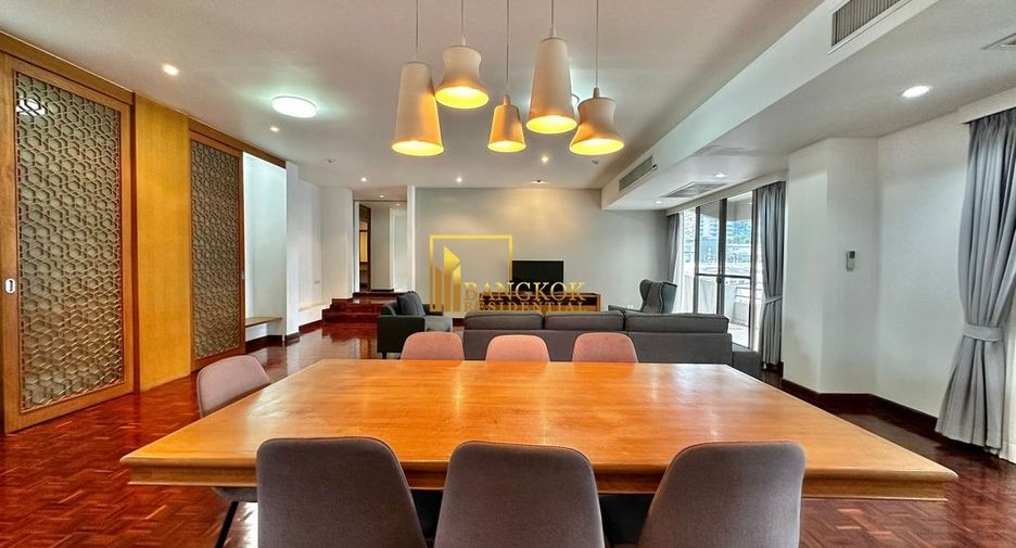 Apartamento en alquiler de 3 habitaciones en Khlong Toei, Bangkok