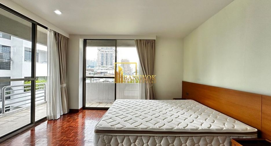 Apartamento en alquiler de 3 habitaciones en Khlong Toei, Bangkok