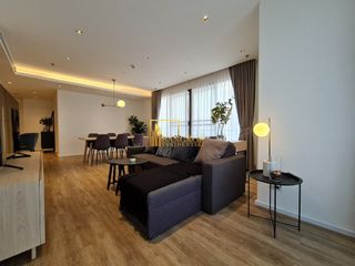 Apartamento en alquiler de 3 habitaciones en Khlong Toei, Bangkok