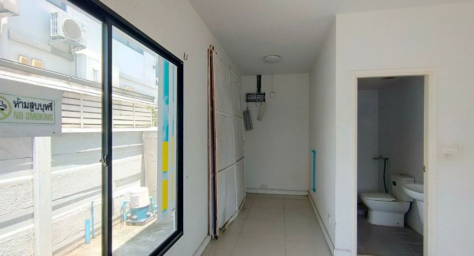 À vendre studio maison de ville à Prawet, Bangkok