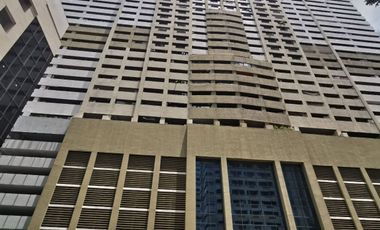 For sale studio condo in Yan Nawa, Bangkok