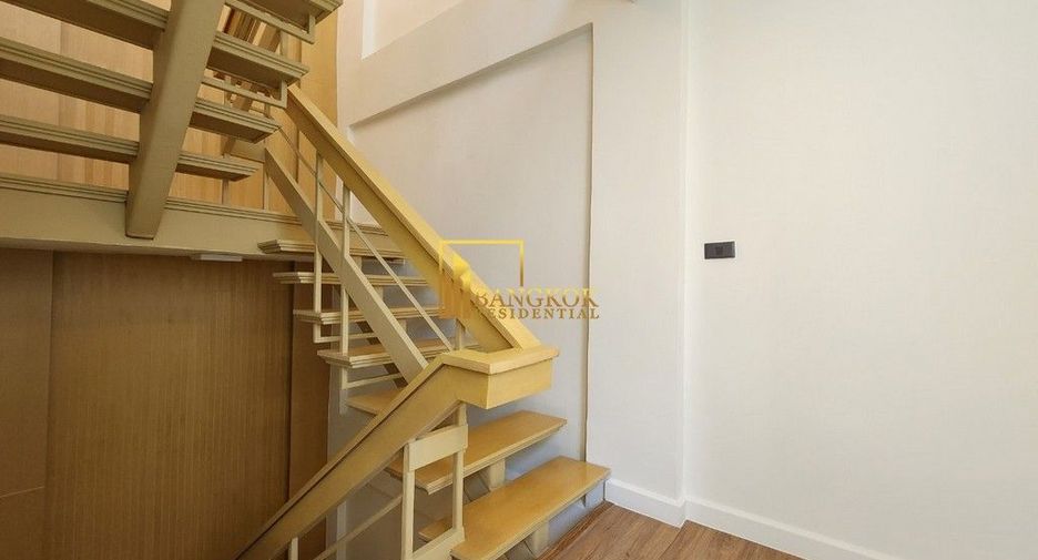 Reihenhaus zur Miete mit 3 Zimmer in Watthana, Bangkok