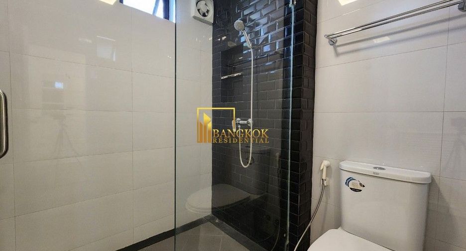 Reihenhaus zur Miete mit 3 Zimmer in Watthana, Bangkok