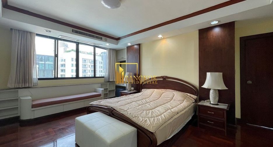 À louer 2 chambres condo à Watthana, Bangkok
