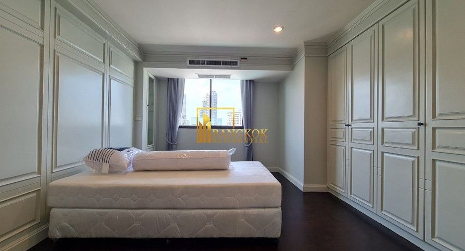 À louer 2 chambres condo à Watthana, Bangkok
