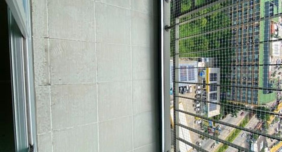 For sale studio condo in Bang Kapi, Bangkok