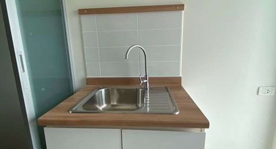 For sale studio condo in Bang Kapi, Bangkok