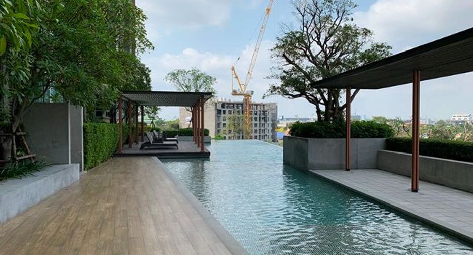 For sale studio condo in Bang Kapi, Bangkok
