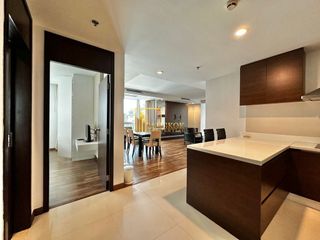 For rent 2 bedrooms condo in Pathum Wan, Bangkok