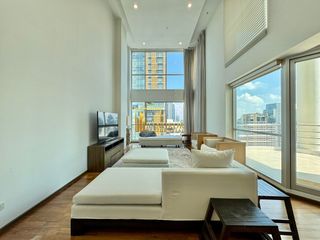 For rent 2 ベッドルーム condo in Pathum Wan, Bangkok