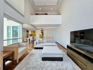 For rent 2 ベッドルーム condo in Pathum Wan, Bangkok