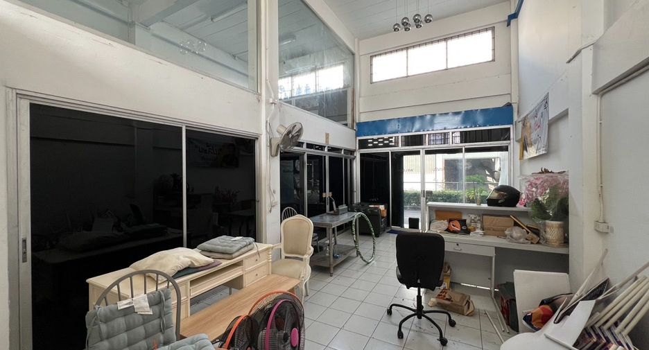 For sale retail Space in Bueng Kum, Bangkok