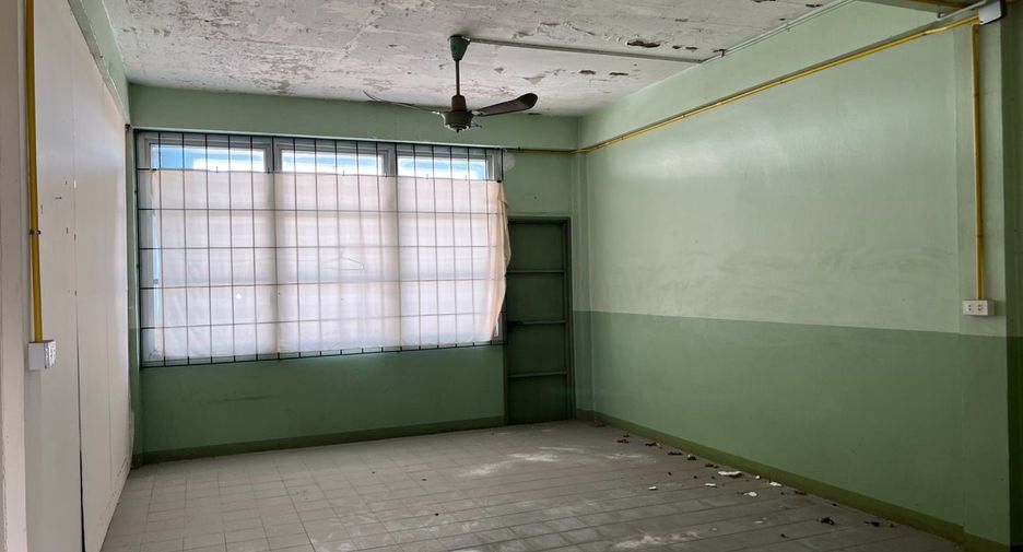 For sale retail Space in Bueng Kum, Bangkok