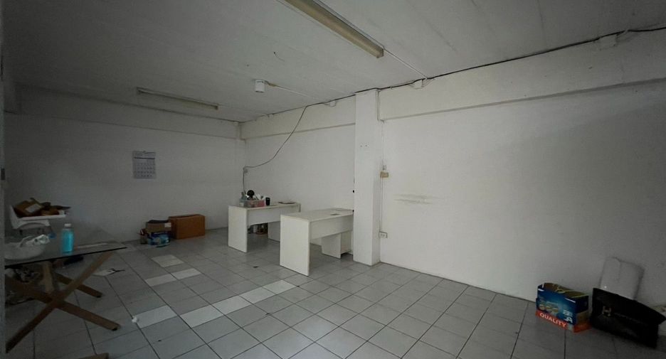 For sale retail Space in Bueng Kum, Bangkok
