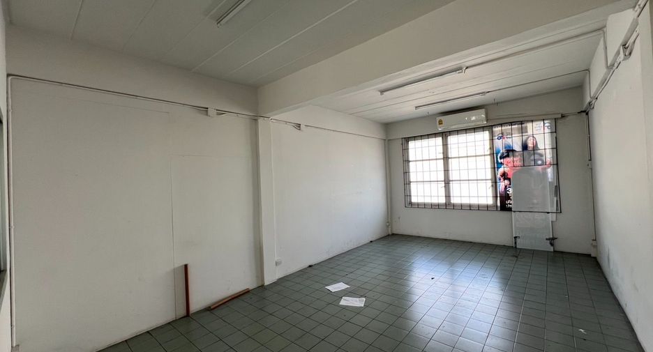 For sale retail Space in Bueng Kum, Bangkok