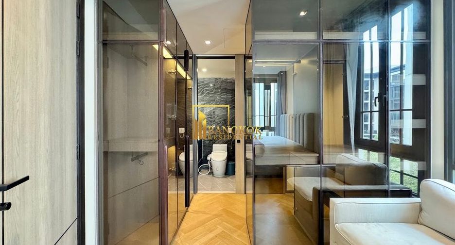 À louer 2 chambres condo à Watthana, Bangkok