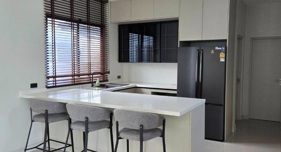For rent 4 bed house in Bang Phli, Samut Prakan
