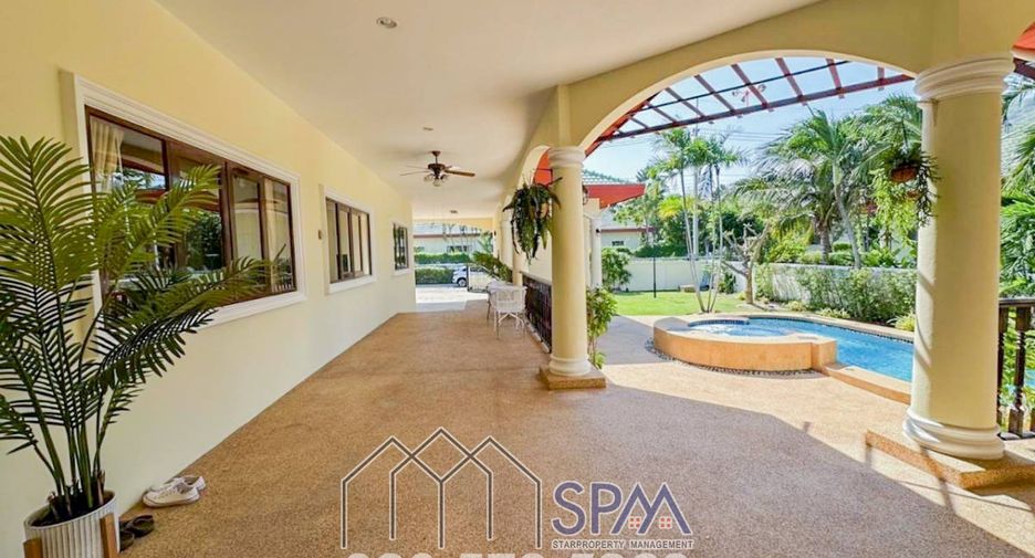 For sale 3 bedrooms villa in Hua Hin, Prachuap Khiri Khan