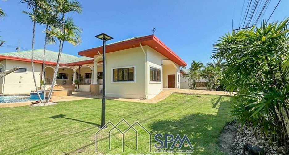 For sale 3 bedrooms villa in Hua Hin, Prachuap Khiri Khan