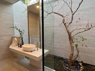 For rent そして for sale 5 Beds house in Saphan Sung, Bangkok