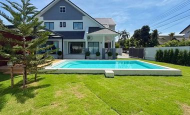 For sale 5 bed house in Ban Bueng, Chonburi