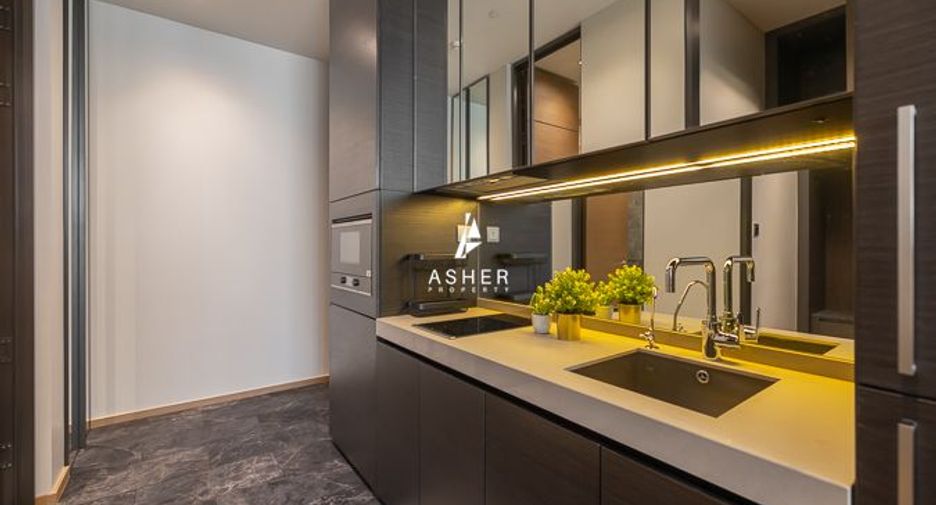 Wohnung zur Miete und zum Kauf mit 1 Zimmer in Pathum Wan, Bangkok