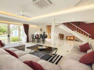 Casa en venta de 9 habitaciones en Bang Saray, Pattaya