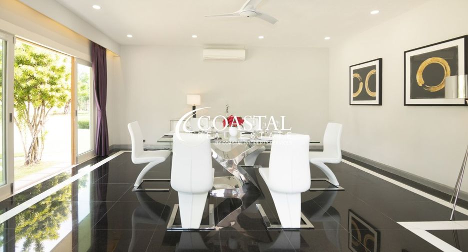 Haus zum Kauf mit 9 Zimmer in Sattahip, Chonburi