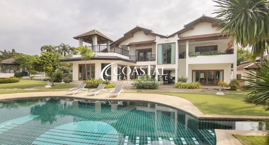 Haus zum Kauf mit 9 Zimmer in Sattahip, Chonburi