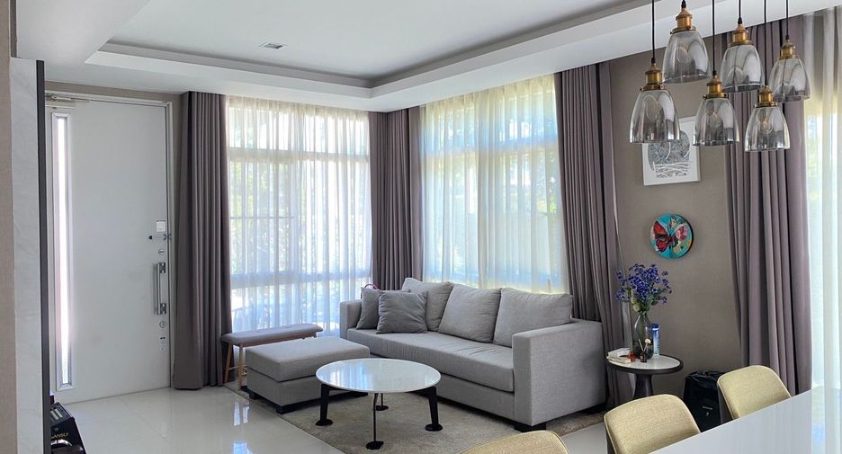 For sale 3 ベッドルーム house in Lat Krabang, Bangkok