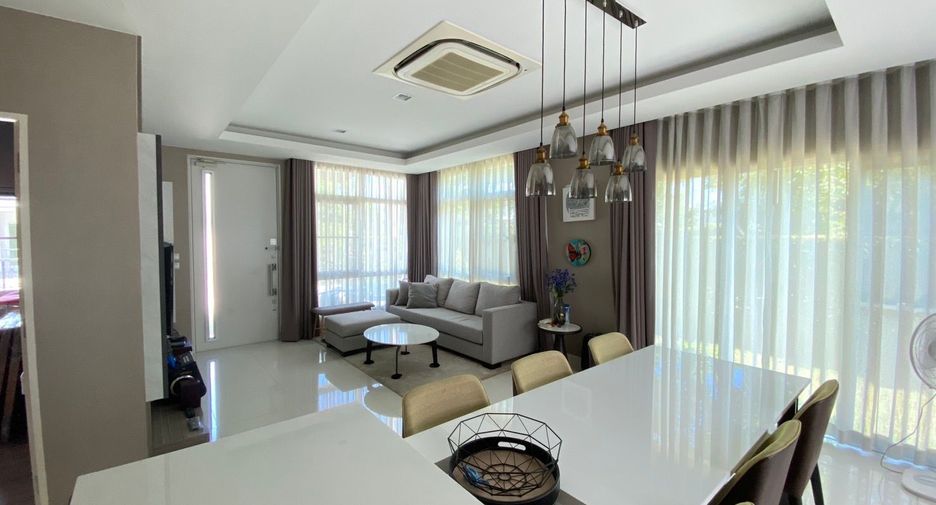For sale 3 ベッドルーム house in Lat Krabang, Bangkok