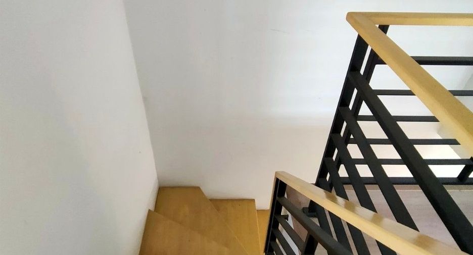 Продажа студия таунхаус в Пращет, Бангкок