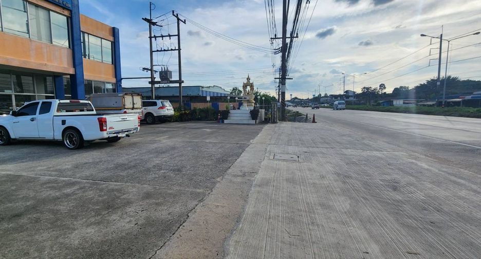 For sale warehouse in Nikhom Phatthana, Rayong