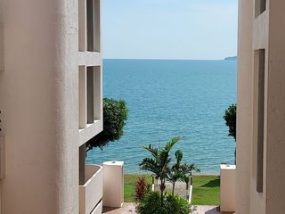 For sale 1 bed condo in Klaeng, Rayong