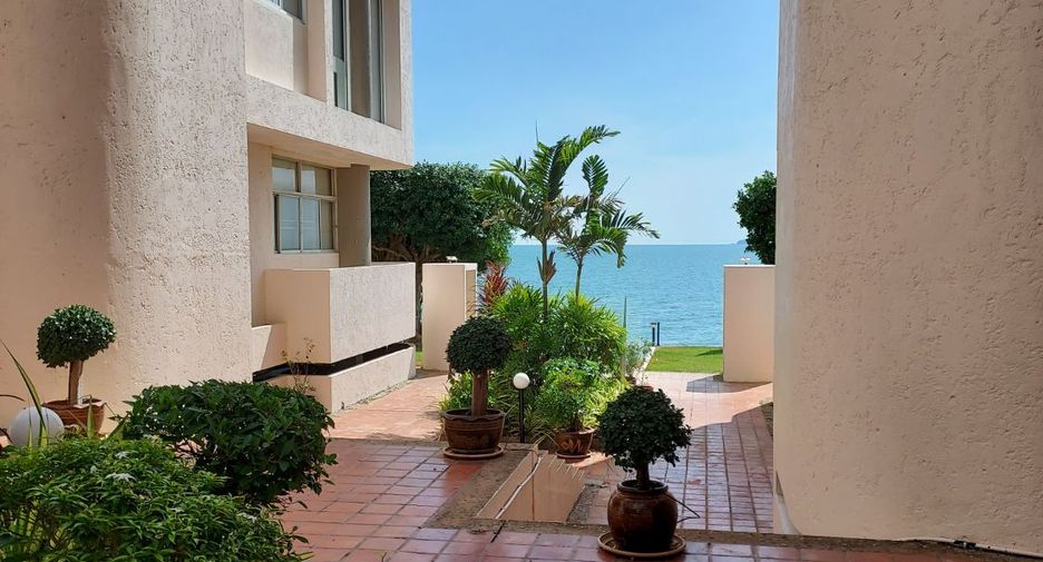 For sale 1 bed condo in Klaeng, Rayong