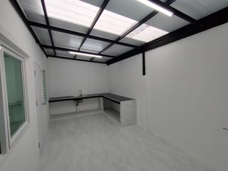 For sale スタジオ townhouse in Bang Khun Thian, Bangkok