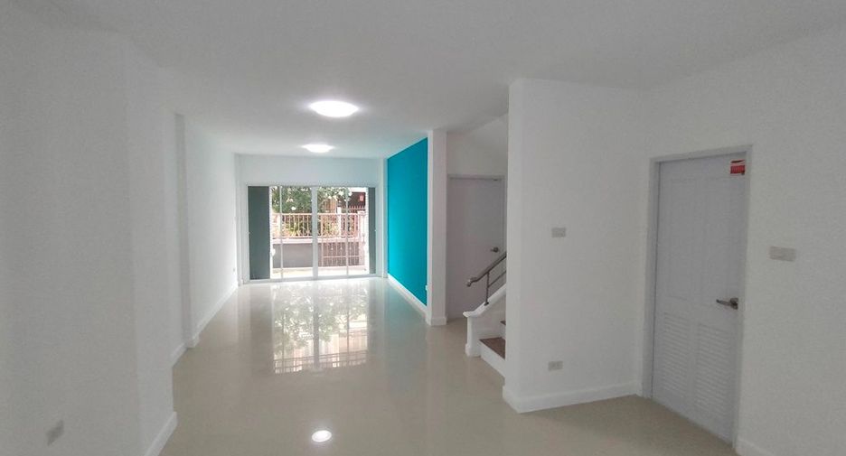 For sale スタジオ townhouse in Bang Khun Thian, Bangkok