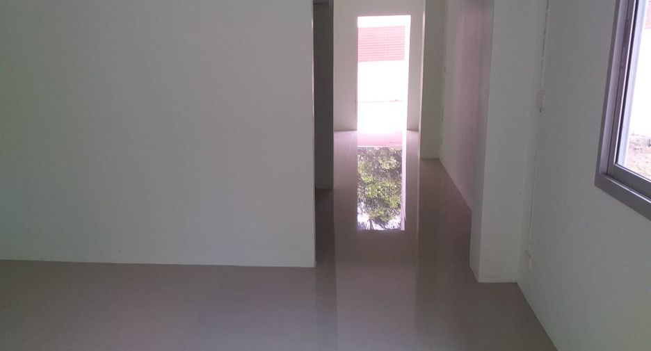 For sale studio townhouse in Bang Khen, Bangkok