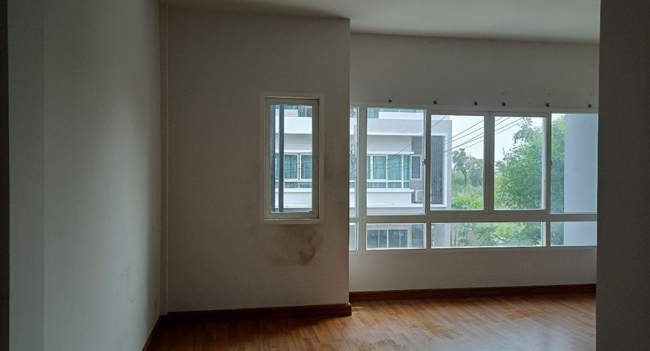 For sale スタジオ townhouse in Sai Mai, Bangkok