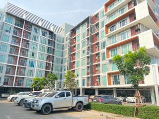 Condo en venta de estudio en Bang Khun Thian, Bangkok