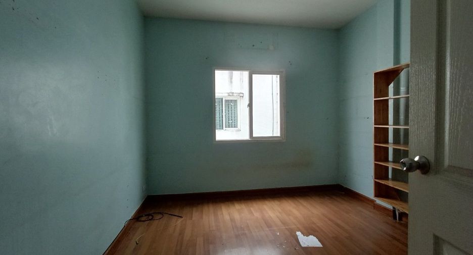 For sale スタジオ townhouse in Sai Mai, Bangkok