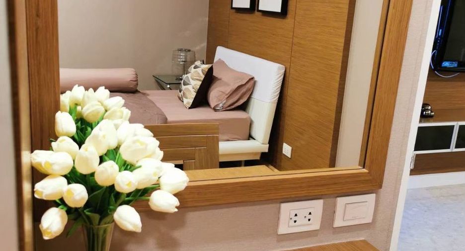 For sale 2 bedrooms condo in Khlong Toei, Bangkok