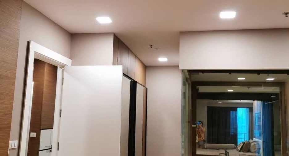 For sale 2 bedrooms condo in Khlong Toei, Bangkok