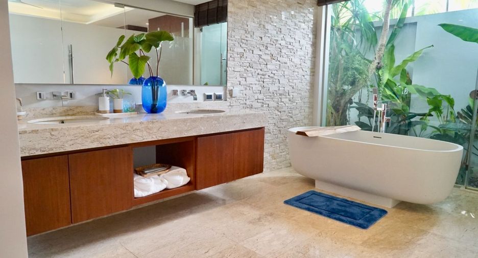 For rent 6 bedrooms villa in Thalang, Phuket