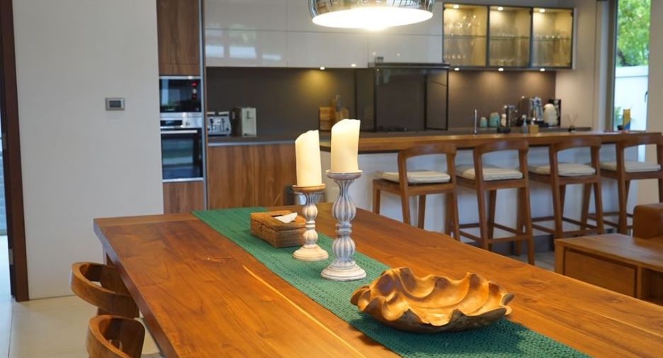 For rent 6 bedrooms villa in Thalang, Phuket