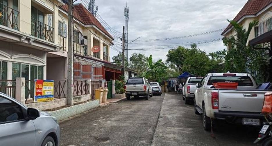 For sale studio townhouse in Nong Khaem, Bangkok