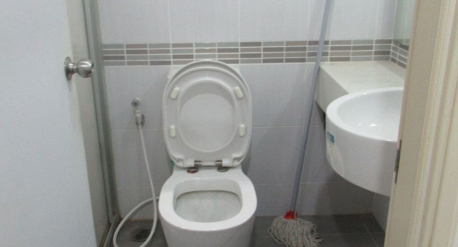 For sale studio condo in Taling Chan, Bangkok