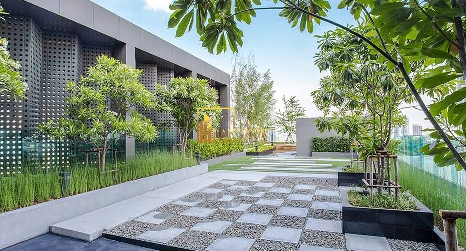For rent 1 bed condo in Khlong Toei, Bangkok
